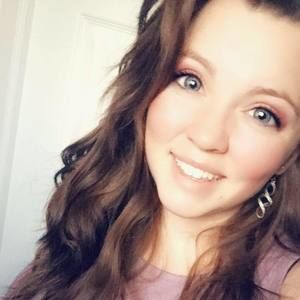 Meet your Posher, Clarissa